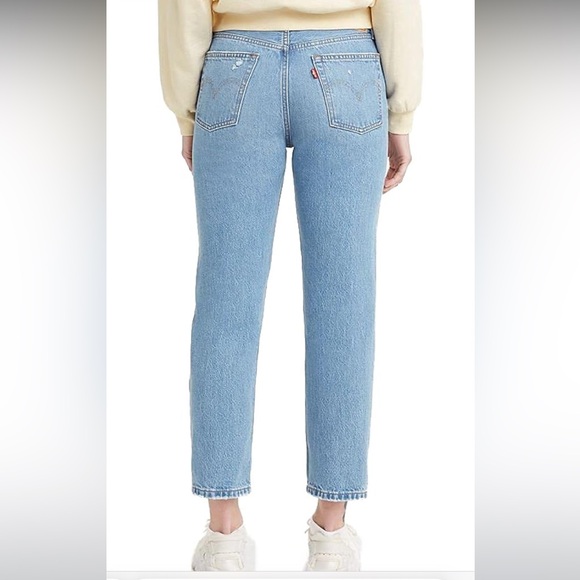 NWT Levi’s Cropped Jeans - Picture 3 of 8